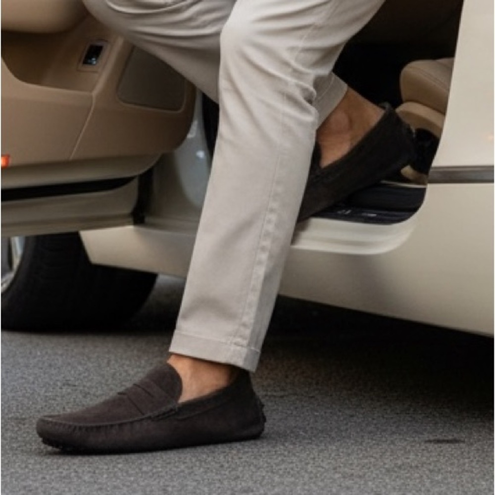 Tod's Men's Dark Brown Suede Driving Loafers Size 11